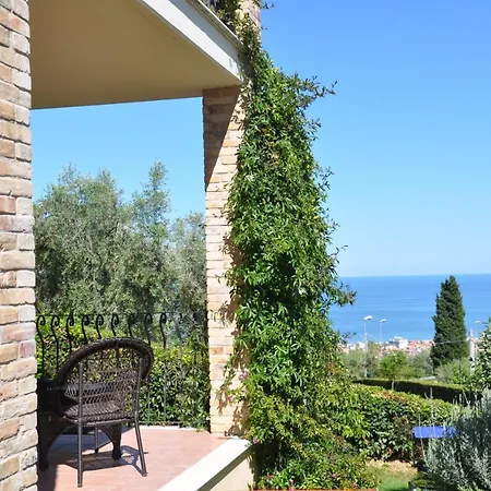 Bed & Breakfast Latteletto 3*